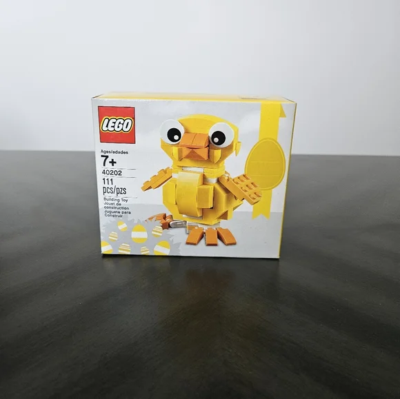 Lego Chick - Picture 3 of 5